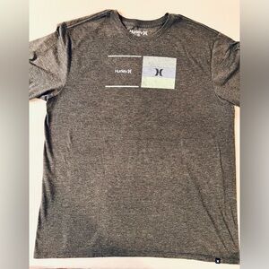 Hurley Men’s XL Performance Tee